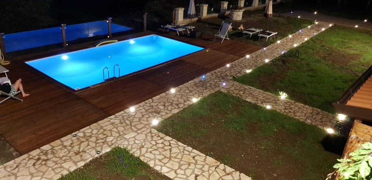 Na' Poesia B&B Di Charme SantʼAgata deʼ Goti Екстериор снимка