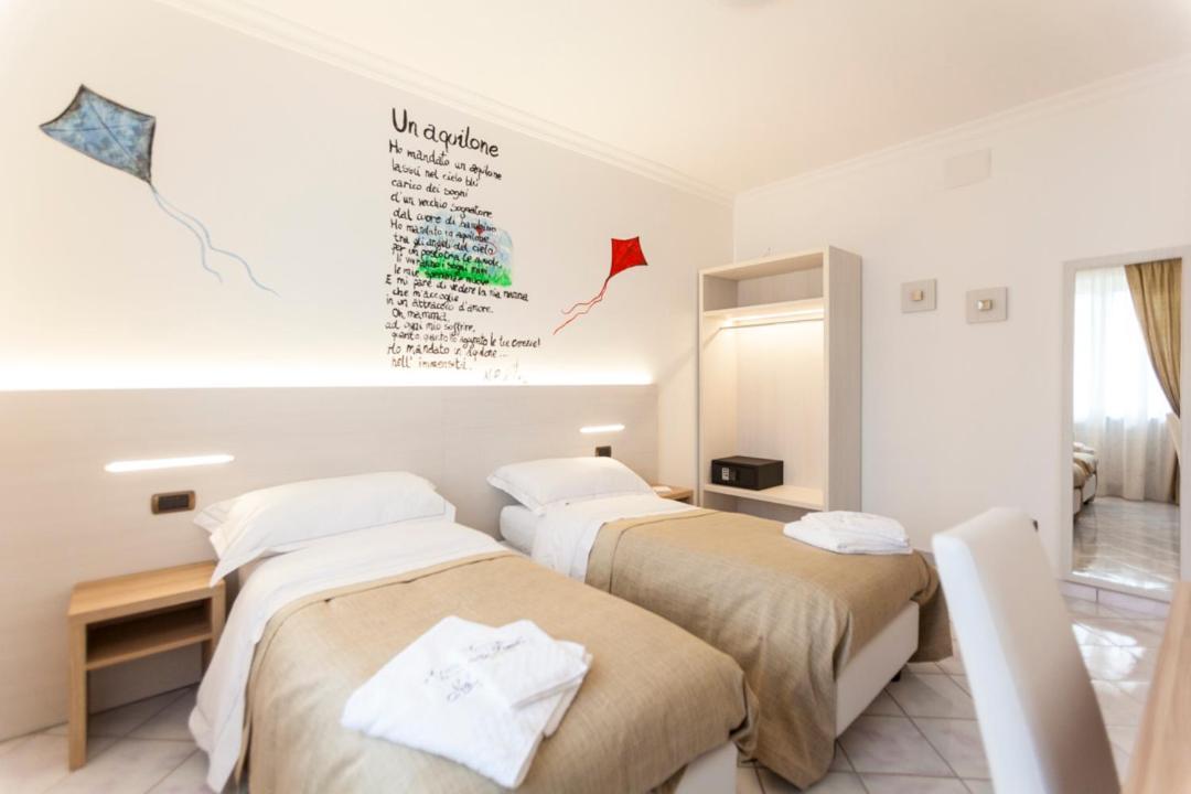 Na' Poesia B&B Di Charme SantʼAgata deʼ Goti Екстериор снимка
