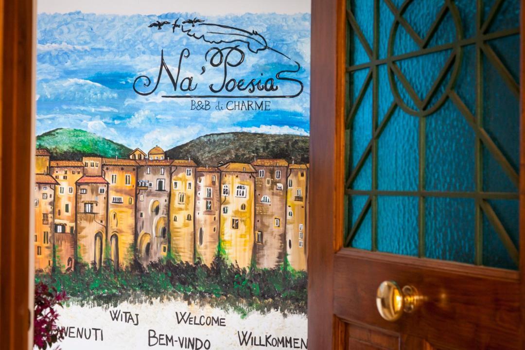Na' Poesia B&B Di Charme SantʼAgata deʼ Goti Екстериор снимка